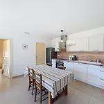 Maison Climatisee Avec Parking A - Fr-1-451-222 بيت للعطل